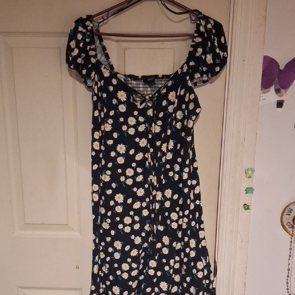 Floral Black Dress with Daisy Print